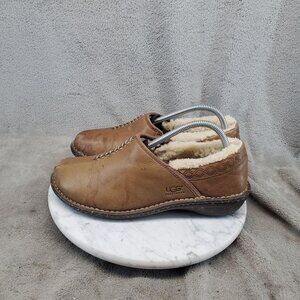 UGG Shoes Womens Size 10 Bettey Brown Leather Slip On Clogs *Read*